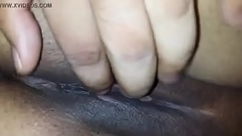 Moti Gand Wali Aunty Ka Garam Hindi Sex Video, Zor Se Chikhte Hue
