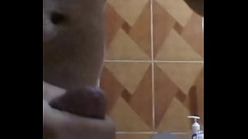 Goyangan Arab Yang Menggoda