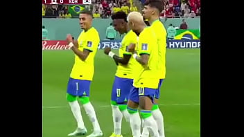 Neymar E A Gangue Comem O Cu Da Coreia Em Transmissão Quente