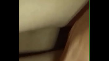 Istri Nakal Selingkuh Saat Suami Kerja, Digituin Pria Hidung Belang Di Ranjang