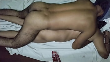 Gadis India Tunduk Dihardcore Anusnya