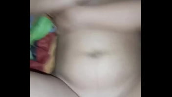 Goyangan Panas Ibu-ibu Tetangga Saat Diajak Belanja Ke Warung
