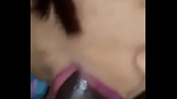 Malam Panas Suamiku, Desi Blowjob Dengan Audio Hindi Yang Menggairahkan