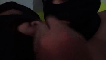 Gadis Indo Kesepian Ngilerin Kontol Gede Brondong Buat Digoyang Semalaman
