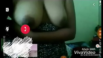 Gadis Desi Yang Menggoda