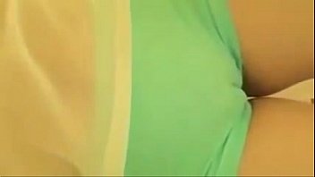 Gadis Korea Seksi Memamerkan Tubuh Panasnya Di Musicmall