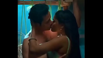 Gadis India Seksi Memuaskan Nafsu Pacarnya