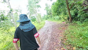 สาวไทยน่าเย็ดโชว์หีริมทางพร้อมเสียงครวญครางสุดเร่าร้อน