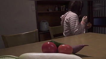 Istriku Dihardik Petani Kontol Gede