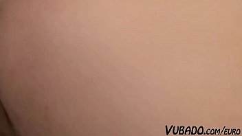 Gadis Amatir Rusia Asyik Ngeblow Kontol Gede