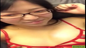 Gadis Asia Amatir Bugil Di Webcam, Aksi Mesra Dan Panas Di Depan Kamera