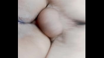 دعني أسمع أنينك وأنت تتوسلين لأدخل طيزك المشتاقة