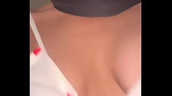 Payudara Montok Hijabers Goyang Liar | Gadis Muslim Arab Nakal Pamer Tetek Sempurna