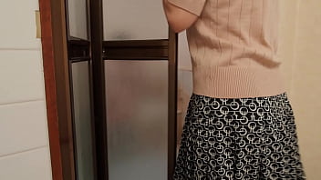 Aku Ketahuan Lagi Asyik Menonton Film Panas Dengan Bintang Idola Seperti Ibuku Sendiri, Sosok Dewasa Yang Menggairahkan Seperti Reiko Seo