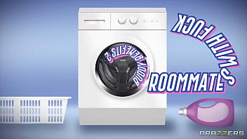 Teman Sekamar Dengan Bonus Jatah Ngentot 2 – Unduh Lengkap Di Brazzers