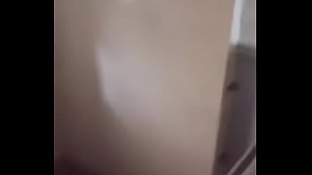 Bố Mày đi ỉa đầy Trong Sân Trường