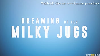 Mimpi Basah Menatap Payudara Montok Angel Youngs Di Brazzers