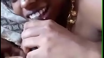 Gadis Seksi Dari India Yang Bikin Nafsu Bergelora