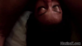 Maxine X Dari Timur Memaksa Suami Penjaga Istri Menontonnya Bercinta Dengan Lelaki Lain!