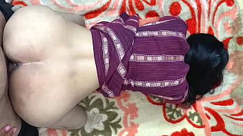 Menggoda Bhabhi Hingga Takluk, Aku Hantam Memeknya Dan Rekam Diam-diam