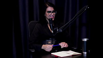 Dari Rayuan Teman Hingga Dukungan Ibu, Gairah Pada Rambut Merah, Dan Hasrat Eksplorasi Anal Yang Membara – Carla Santos (saksikan Di: Sheer/red)