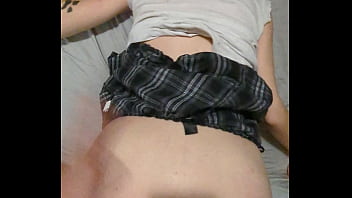 Gadis Hamil Dihukum Dan Diberi Isi Oleh Ayah Tiri