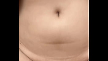 Pov: Tak Sengaja Ngentot Adik Tiri Yang Minta Dibantu Peregangan