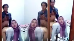 Gadis Berjilbab Digoyang Dari Belakang Oleh Mantan Kekasih