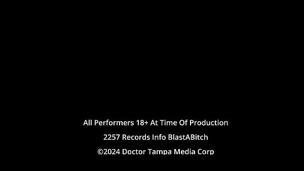 Zoe Lark Basah Basahan Oleh Semburan Sperma Panas