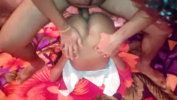 रात भर अकेली शिक्षिका के साथ गर्मजोशी का अनुभव