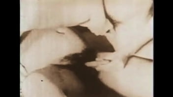 Gairah Tersembunyi Para Ibu-ibu Terhormat: Kisah Mesum Seorang Bangsawan Victoria