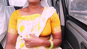 Pembantu India Digoyang Di Mobil, Bisikan Mesum Bahasa Telugu.