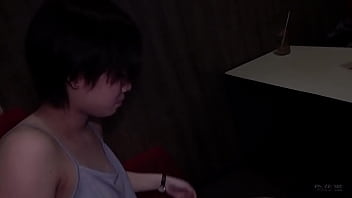 Gadis Asia Tetangga Seksi Yang Menggoda