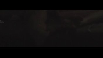 Pasangan Rusia Bercinta Panas Di Ranjang Kamar