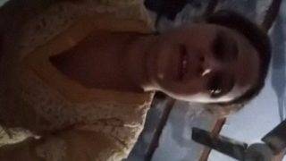 Ibu Pakistan Berpakaian Tipis Menggoda