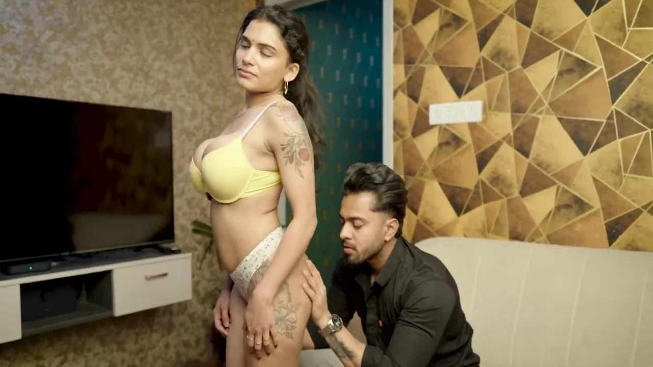 Resmi Nair Meleleh Demi Kenikmatanmu – Video Panas Tak Sensor 2025