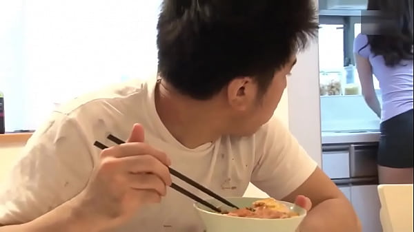 Istriku Dihardiki Mantan Suaminya Di Depan Mataku