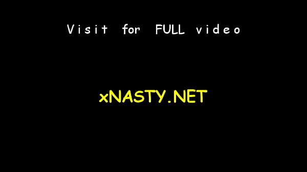 Nadya Si Pirang Seksi Menunduk Dalam Posisi Siap Ditusuk Dari Belakang