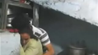 Video Panas Desi Punjabi Pemuda Dan Bibinya Yang Menggoda