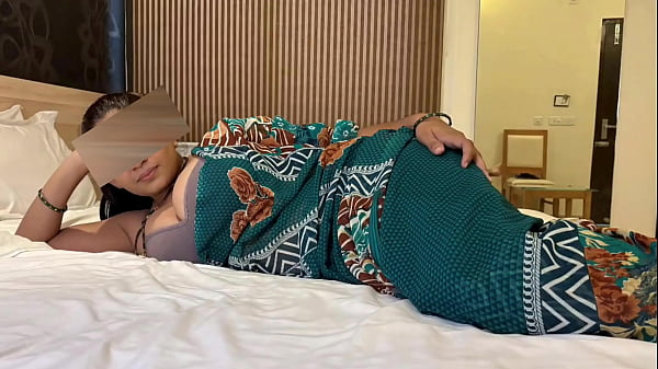 Mertua Menggoda Menantu Baru Nikah, Lalu Menghardiknya Dengan Ganas Dalam Audio Hindi