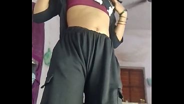 Cowgirl Goyang Hot, Suami Indian Bhabhi Ngentot Pussy Istri Kencang Dengan Audio Hindi Menggairahkan