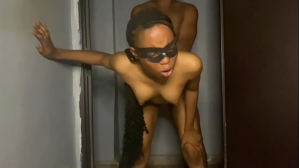 Sialan, Adik Tiri Ngebet Banget Pengen Ngerasain Kontol Kakak Tirinya.