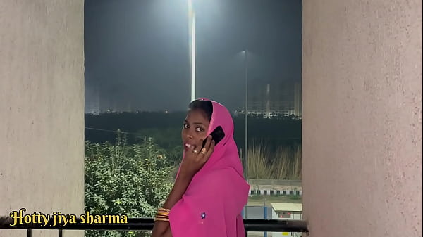 Ketika Ayah Tiri Pergi, Anak Tirinya Malah Menggoyang Ibu Tirinya Yang Bergoyang Dan Basah Di Malam Karwa Chauth
