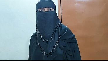 Video Bokep Istri Cantik Berjilbab Milik Majikan India, Lagi Digenjot Habis-habisan Di Rumahku
