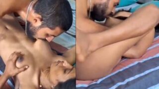 Gak Pakai Sensor, Pacar Gigit-gigit Montok Sambil Nikmatin Desi Anal Bikin Makin Liar.