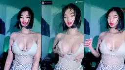 Live Barbar Pake Lingerie, Hilly Mulus Bikin Mupeng