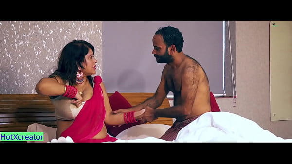 Istri India Cantik Selingkuh Sange! Ngentot Bareng Bos, Web Series Hindi Panas.