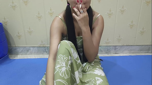 18 Tahun, Video Bugil, Coli, Pas Abang Tiri Masuk, Langsung Tegang Lihat Adik Tiri Seksi, Audio Hindi.