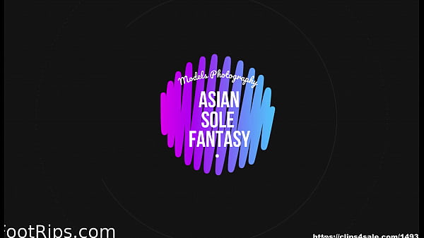 Nikmatin Aja Jari-jari Kaki Asia Yang Bikin Makin Pengen Ngejilat.