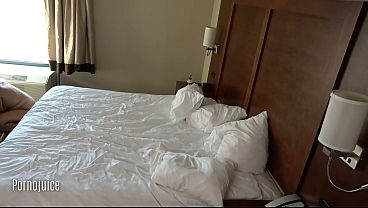 Mata-mata Rusia Mainin Kontol Bareng Tentara Amerika Hitam Di Tempat Gelap